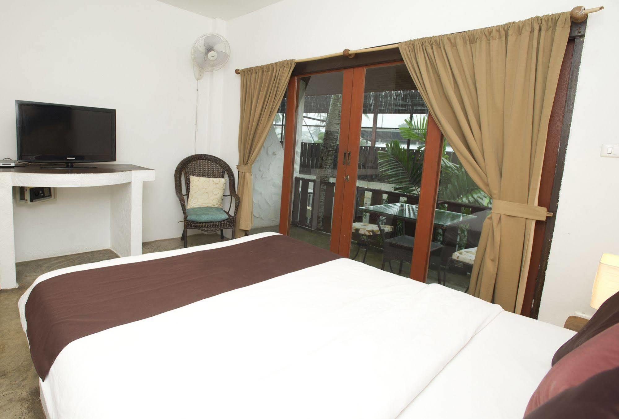 Cocooning Hotel Bophut Exterior photo